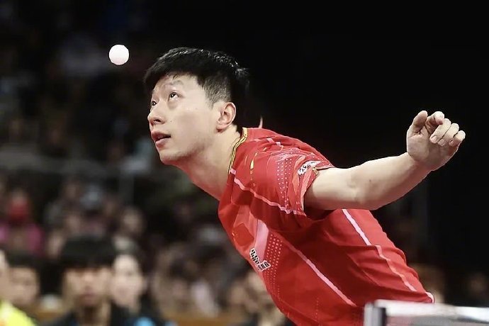 马龙轻松击败勇士晋级半决赛，竞技爆发！！